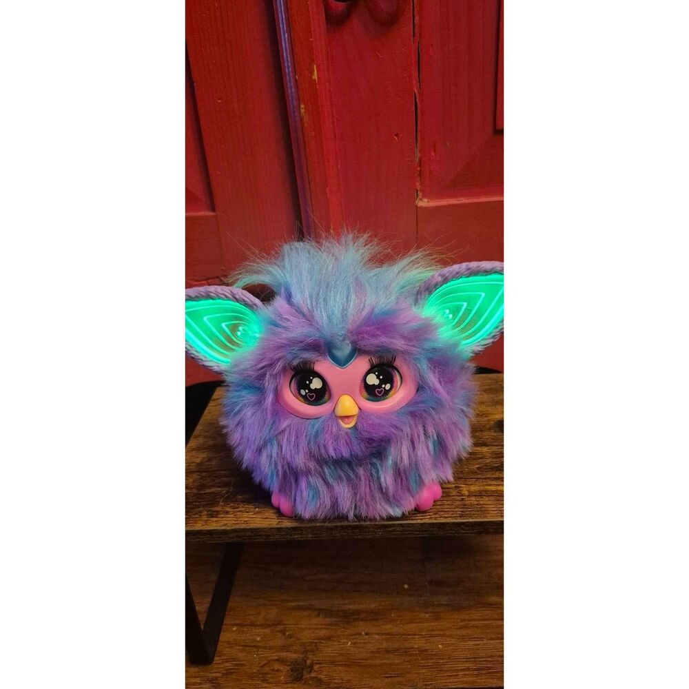 Furby F6743UU1 Purple Interactive Plush Toy English Talk Sway Fully Tested WORKS